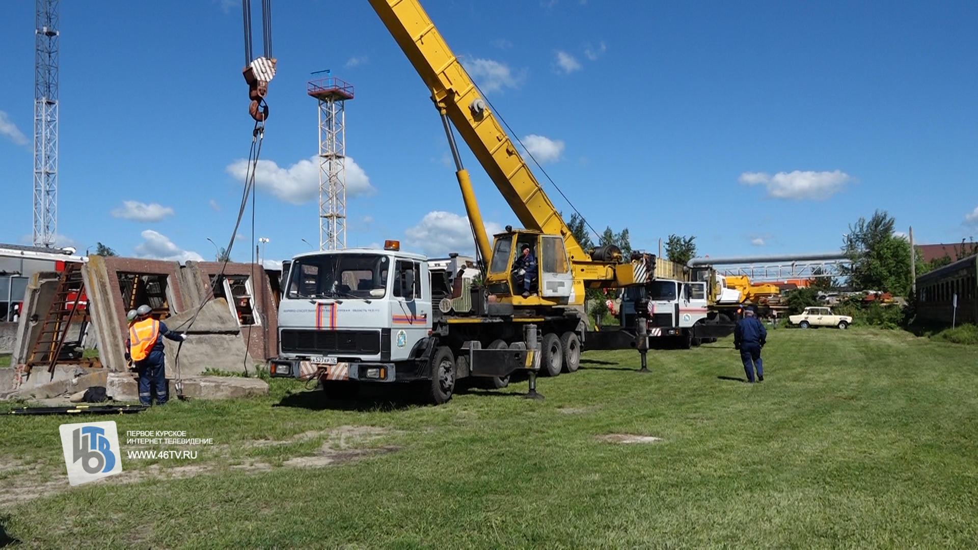 В Курске отработали спасение жильцов рухнувшего от попадания ракеты дома »  46ТВ Курское Интернет Телевидение